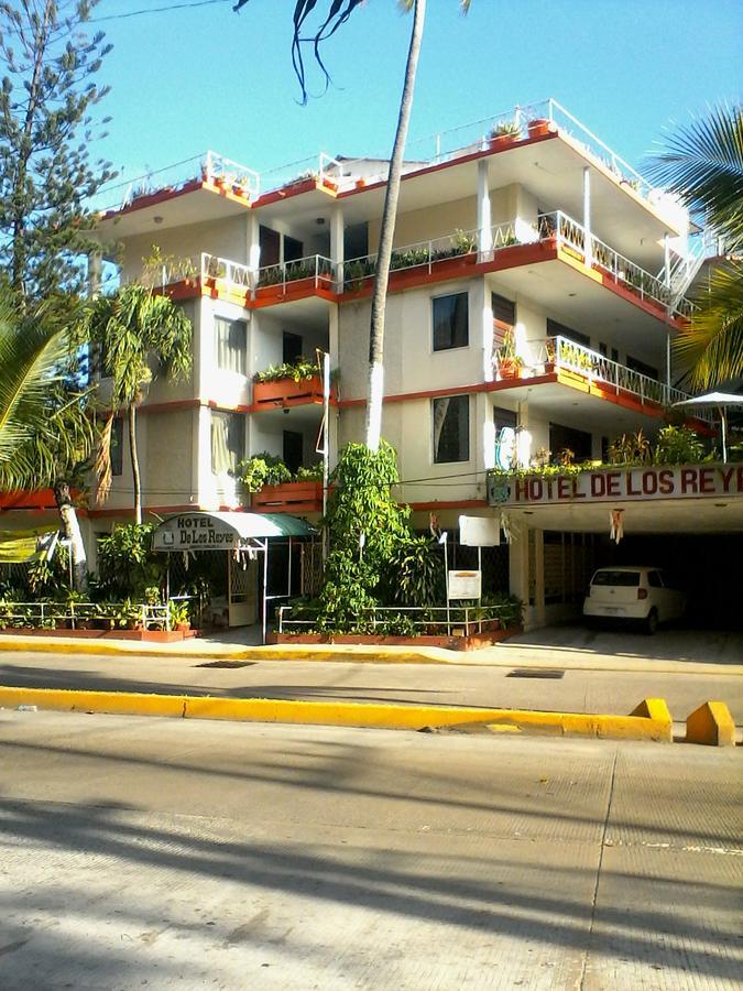 Hotel De Los Reyes Acapulco Exterior foto